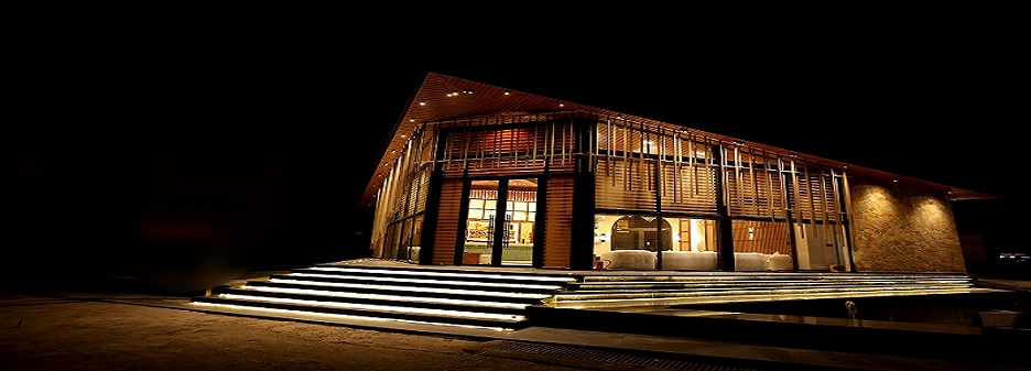 The Mountain Front Resort
